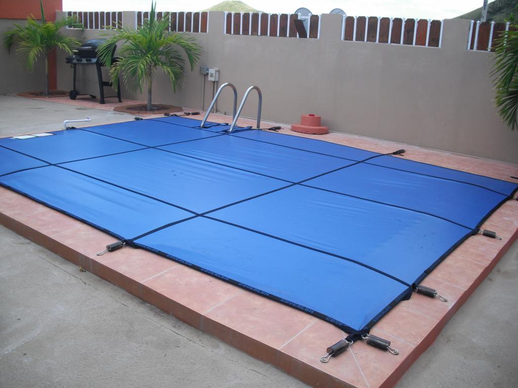 pool cover 1 from Pool Guard Dana Point in Dana Point, CA 92629